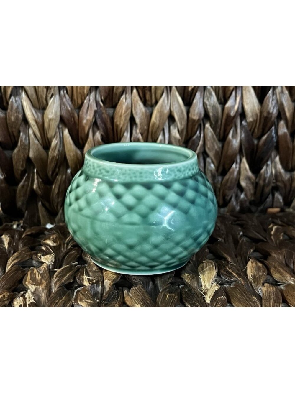 VTG Green Art Pottery Vase Small Planter Textured Diamond thistle Pattern MCM